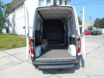 Mercedes eSprinter Dodávka 85kw Automat - 10