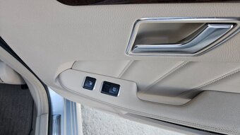 Mercedes-Benz E trieda Kombi 350 CDI Avantgarde 4matic - 10