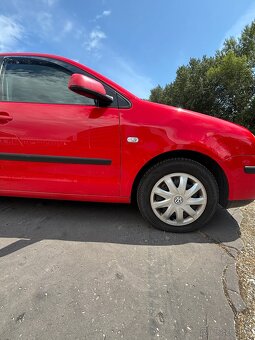 Volkswagen Polo 1.2 HTP - 10