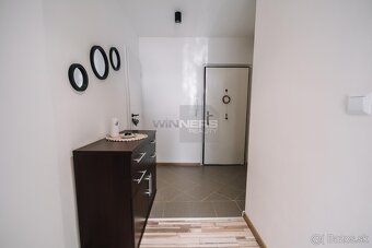 Prenájom - zrekonštruovaný 2i byt pri OC Galéria - 10