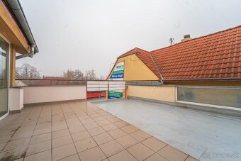 ATYPICKÝ RD NA HLAVNOM ŤAHU - VHODNÝ NA PODNIKANIE - 10