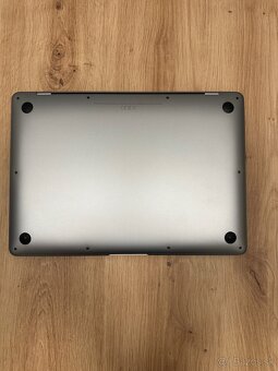 MacBook Air 13,3” (2020) - M1/8 GB RAM/256 GB - Space Grey - 10