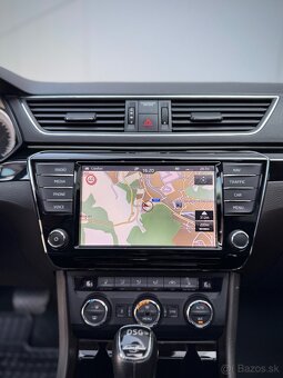 ŠKODA SUPERB 2.0 TDi 4x4 Laurin & Klement - 10