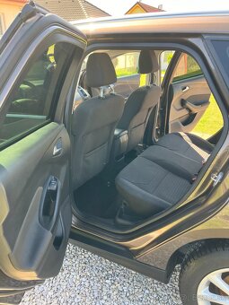 Ford Focus mk3 combi 1.0 benzin, 92kW, 7/2017 - 10