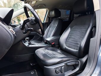 Volkswagen Passat B7 Highline Combi 2.0TDI 125kw automat 4x4 - 10
