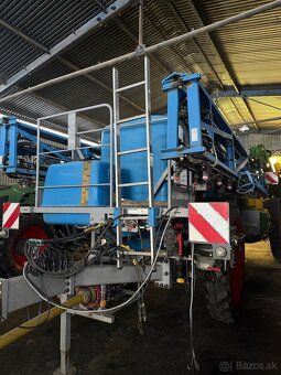 predám Postrekovač za traktor Lemken Primus - 10