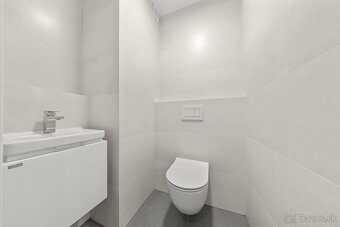 Predaj 4 izb. bytu v Cubicone, parking, pivnica, loggia - 10