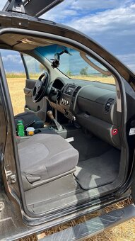 Nissan navara 2.5 DCI,126kw,doublecab 4x4 - 10