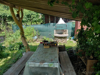 Na predaj veľký 3 izbový tehlový byt na Solivare s vlastným - 10