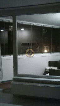 Veľký 3- izbový byt v centre - 10