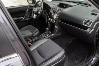 Subaru Forester 2.0i XT CVT Sport NAVI - 10