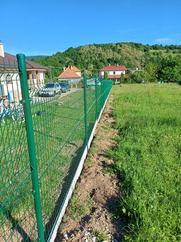 Plot - 10