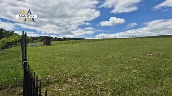 NA PREDAJ, Pozemok pre výstavbu rodinného domu 590m2 v Obci - 10