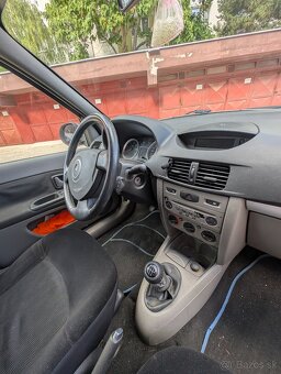 Renault Thalia 1.2 - 10