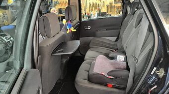 Renault  Grand Scenic - 10