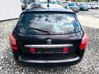 Peugeot 407 SW - 10