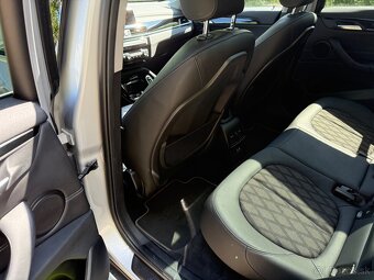 BMW X1 xDrive 20d A/T - 10