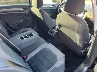 Predám Volkswagen Golf VII Variant 10/2019 - 10