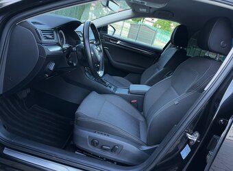 Škoda Superb Combi Facelift 2.0 TDI 110 kW DSG-7 Style - 10