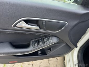 Mercedes CLA shooting brake 180 benzín automat - 10
