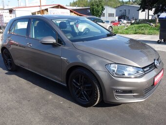 VW Golf - 10