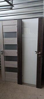 Dvere vchodove, použité i zabalené - 10