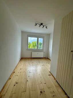Na predaj 3-izbový byt s loggiou, po rekonštrukcii vo výborn - 10