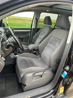 Volkswagen Touran Highline 2.0 CR DSG, nové rozvody, zotrvak - 10
