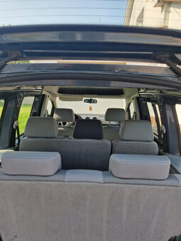 Volkswagen Caddy 1.9 TDi - 10