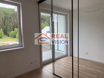 PREDAJ 2 izbový byt, zariadený, parkovacie miesto, pivničná - 10