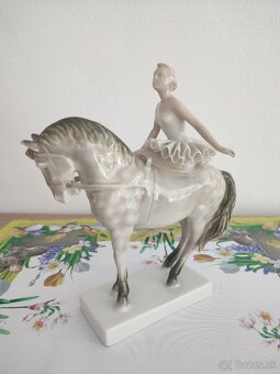 Royal dux baletka na koni porcelánová soška rarita - 10