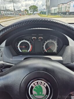 Škoda Fabia 1,9 TDI RS - 10