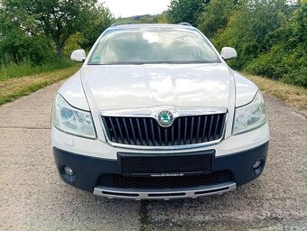 Škoda Octavia Combi Scout CR 2.0 TDI 4x4 Xenon TOP - 10