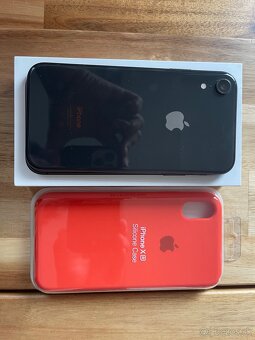 iPhone Xr Black, 128GB, 93% - 10