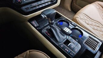 2020 KIA CARNIVAL HI-LIMOUSINE NOBLESSE 2.2CRDi - 10