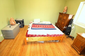 Rodinný dom na predaj / 301 m2 / Žilina - Dlhé Pole - 10
