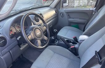 JEEP CHEROKEE 2.8 CRD Sport - 10