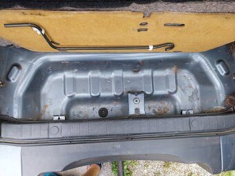 Suzuki Jimny 1,3 VVTi, 4x4, 16V r. 2005 - 10