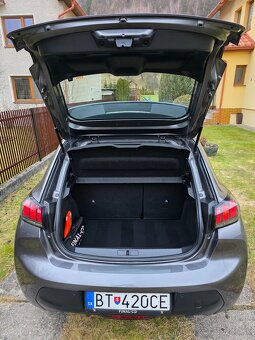 Peugeot 208 1.2 PureTech,kúpené na SK - 10