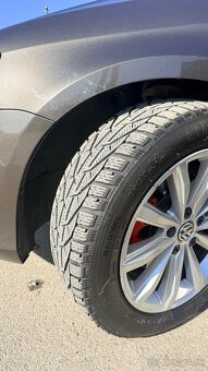 VW Passat B7 2.0TFI DSG TOP VÝBAVA - 10