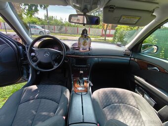 Mercedes Benz w211 - 10
