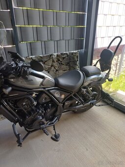 Honda rebel 1100 - 10