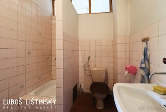 Dvojpodlažná prevádzková budova s veľkou garážou, Hôrka - 10