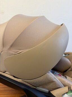 Polohovateľná autosedačka Cybex Cloud T i-Size plus - 10