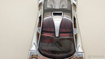 1:18 AUDI AVUS - 10