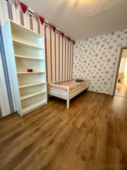 Prenajmem 3-izbový zariadený byt, Nové Zámky – Šoltésovej ul - 10