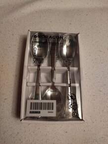 Poháre, lyžičky, teplomer - 10