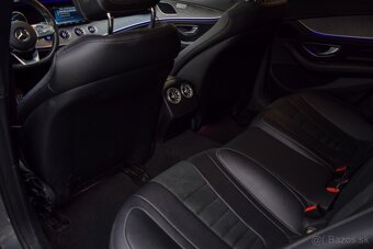 Mercedes-Benz CLS Kupé 300 d A/T - 10