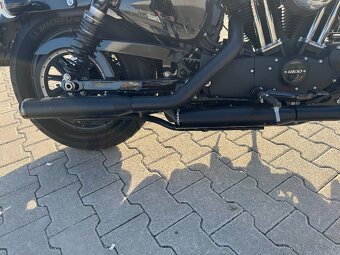 Harley Davidson Sportster 1200 - 10