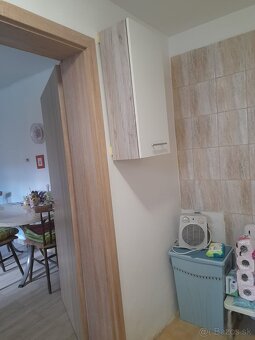 Predam 2izbový rodinný dom - 10